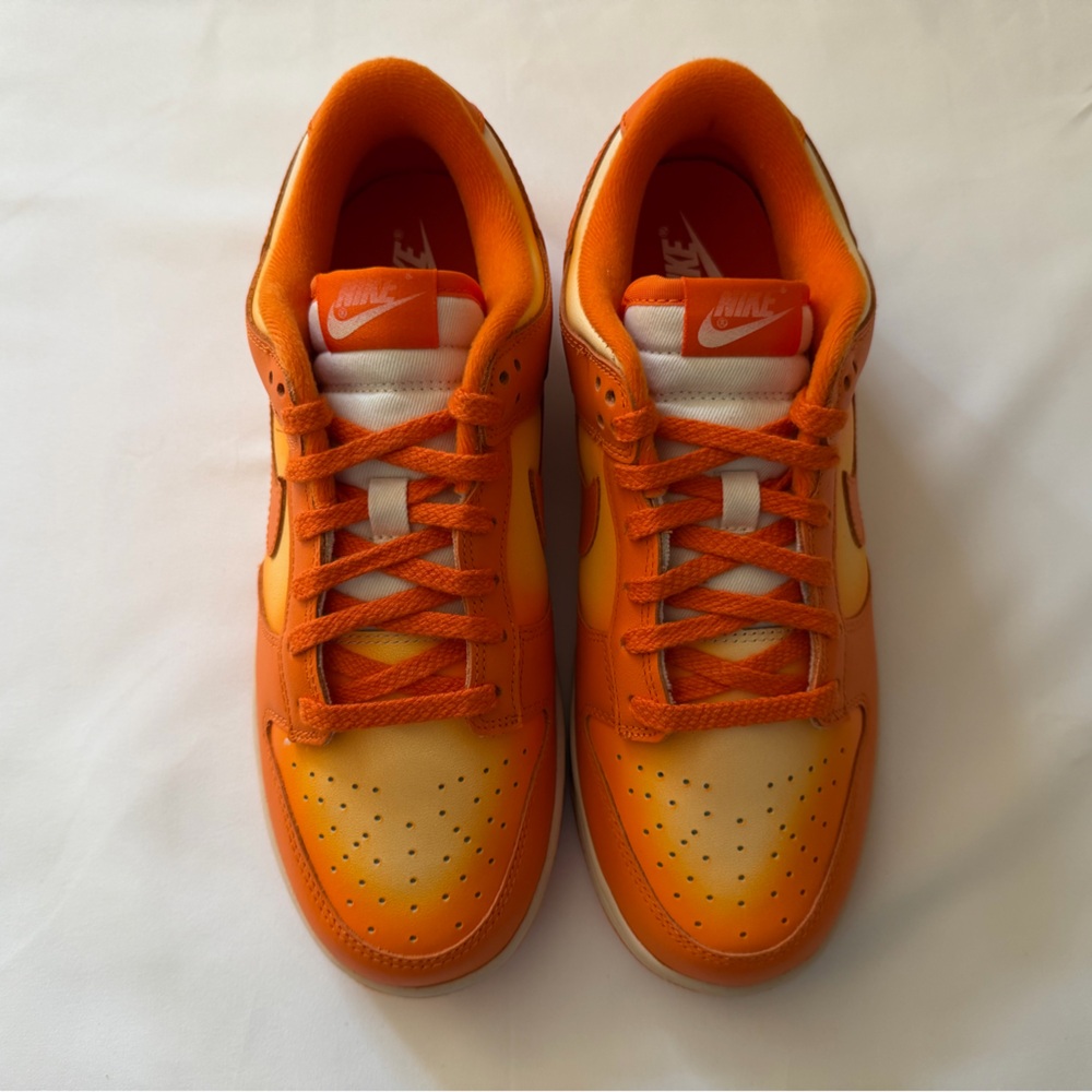 NEW Nike Dunk Low, Magma Orange